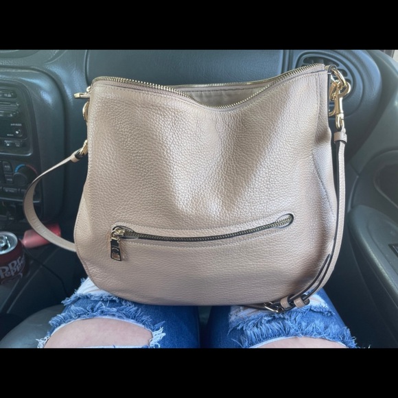 Coach - Picture 3 of 3